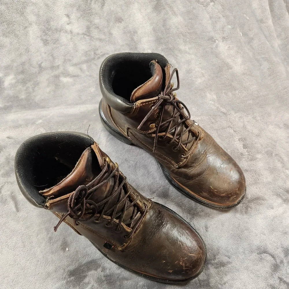 Red Wing Boots Mens 10 Brown Leather DynaForce 6-inch‎ Waterproof Safety Toe
